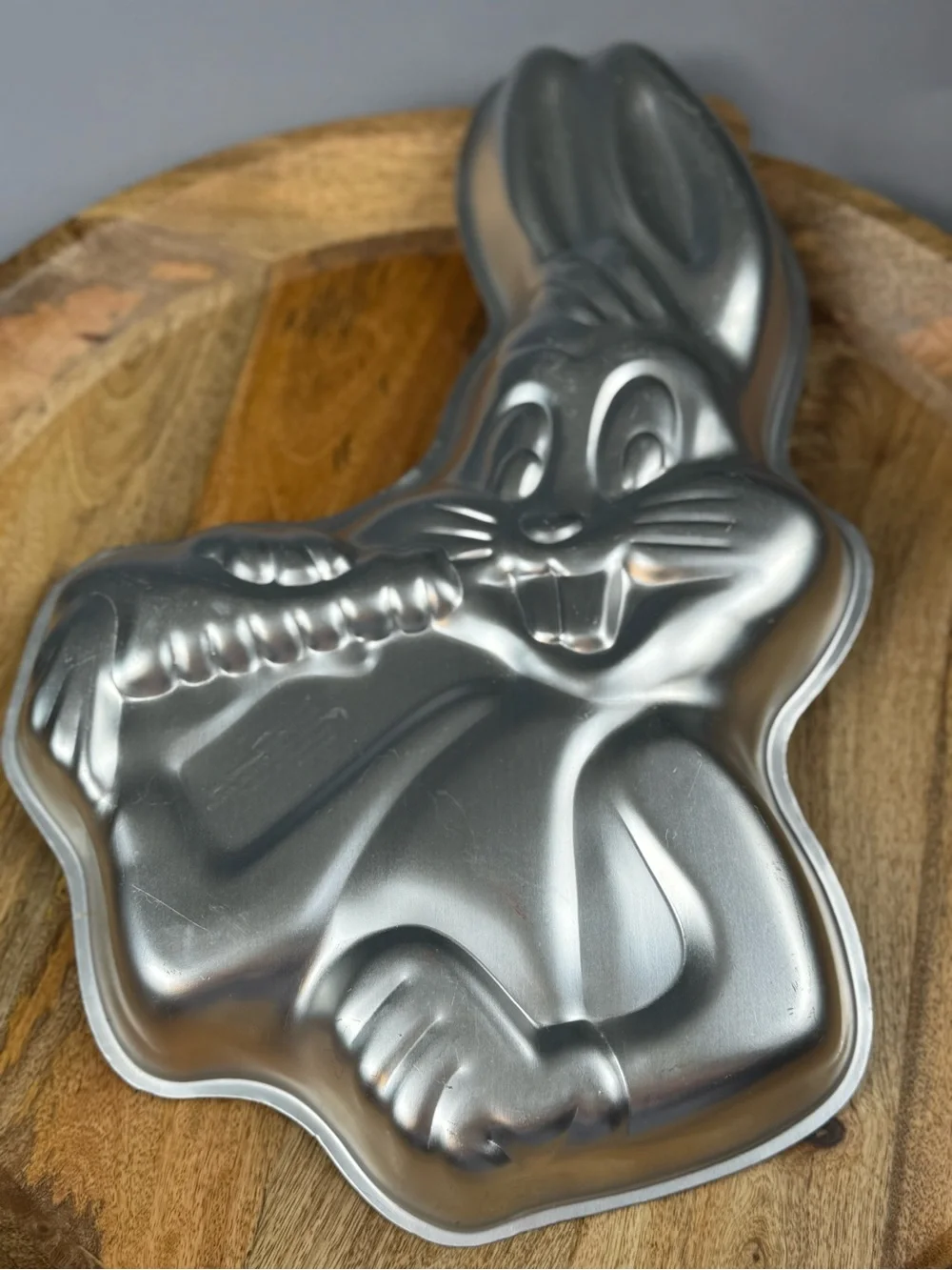 Vintage 1978 Wilton Bugs Bunny Cake Pan Warner Bros.